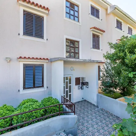 Linda Apartament